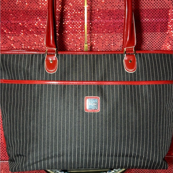 Nine West Black & White Striped Top Zip Tote w/Red Accent Approx. 21” x 13” NWOT - Picture 1 of 17